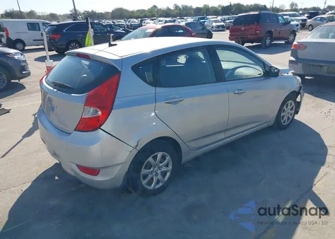 2014 Hyundai Accent Gs z USA, uszkodzony, nr VIN KMHCT5AE5EU188540